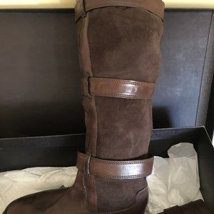 Brown suede/leather boots